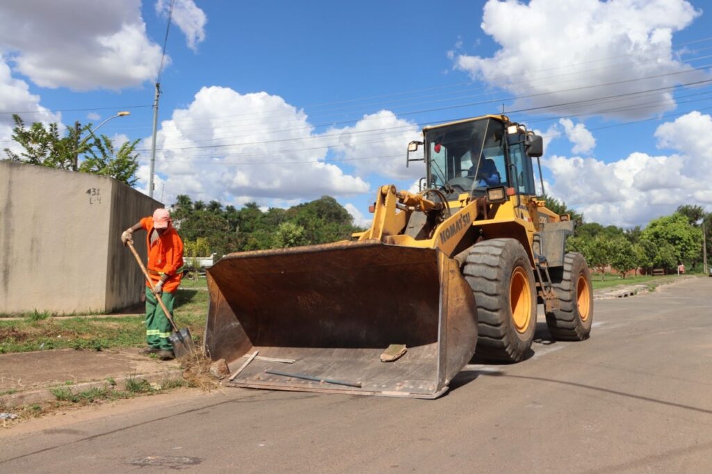 Prefeitura de Goiânia leva serviços da Maratona da Limpeza a 50 bairros das regiões Oeste e Noroeste
