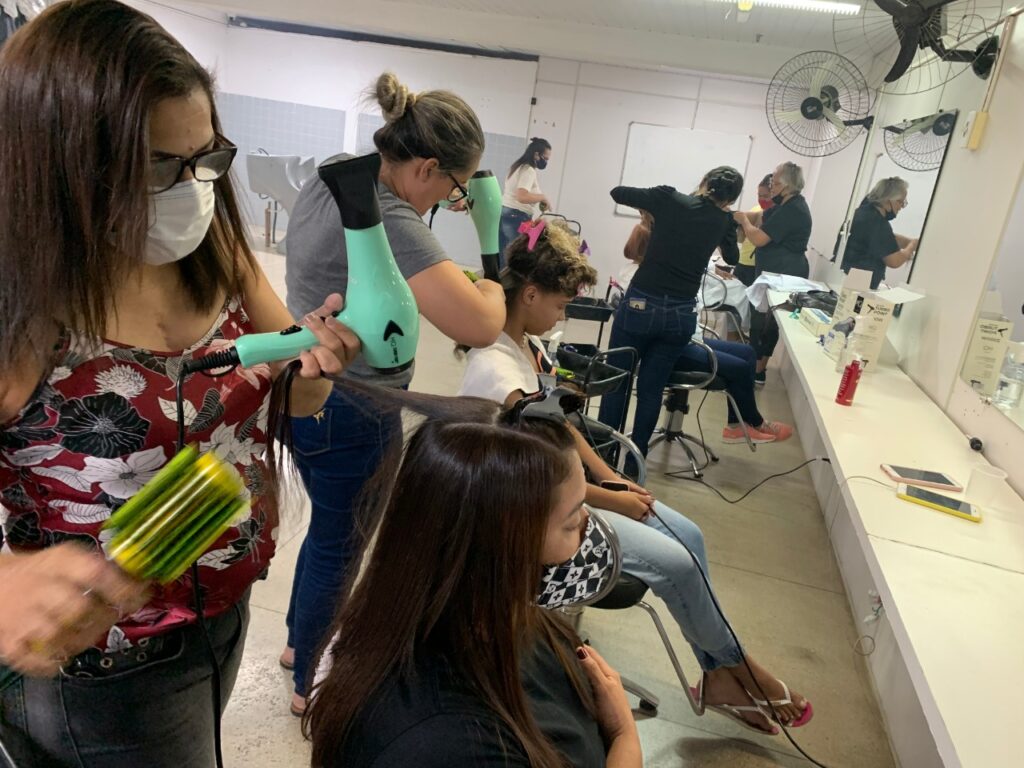 Prefeitura de Goiânia, por meio do Sine Municipal, abre mil vagas para cursos profissionalizantes gratuitos, na Semana do Trabalhador