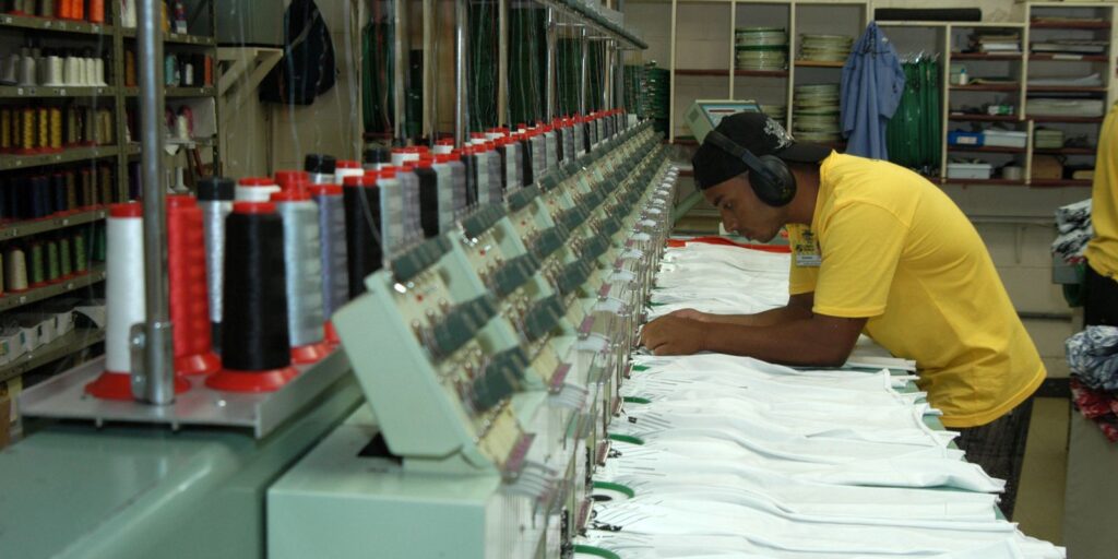 Vendas reais da indústria paulista recuam em março, aponta Fiesp