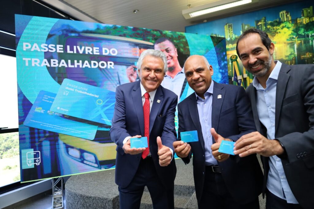 Rogério Cruz lança Passe Livre do Trabalhador, com até oito viagens diárias para todos os dias do mês