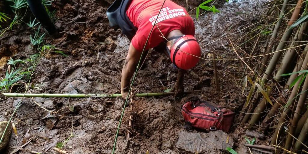 Bombeiros localizam nova ossada em área de buscas em Brumadinho