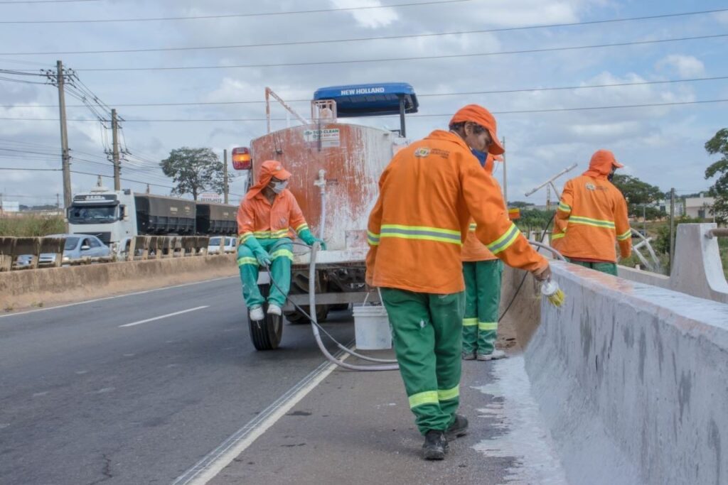 Comurg intensifica projetos e urbanização e limpeza das vias públicas e desloca 270 servidores para ações desta terça-feira (03/05)
