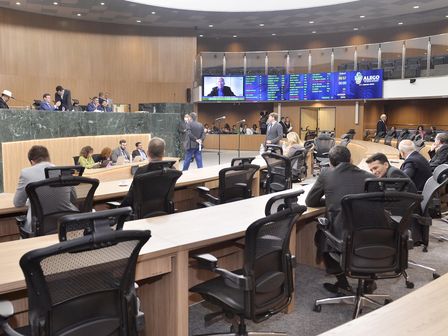 Plenário aprova 11 projetos e rejeita um na sessão desta 4ª feira