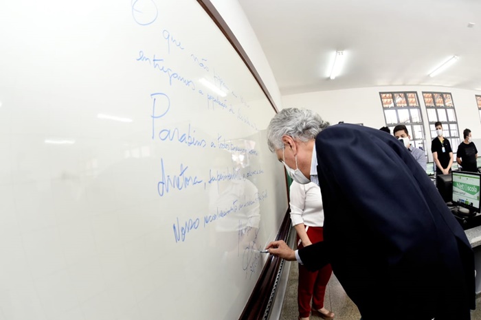 Governo de Goiás reajusta gratificações dos Cepis