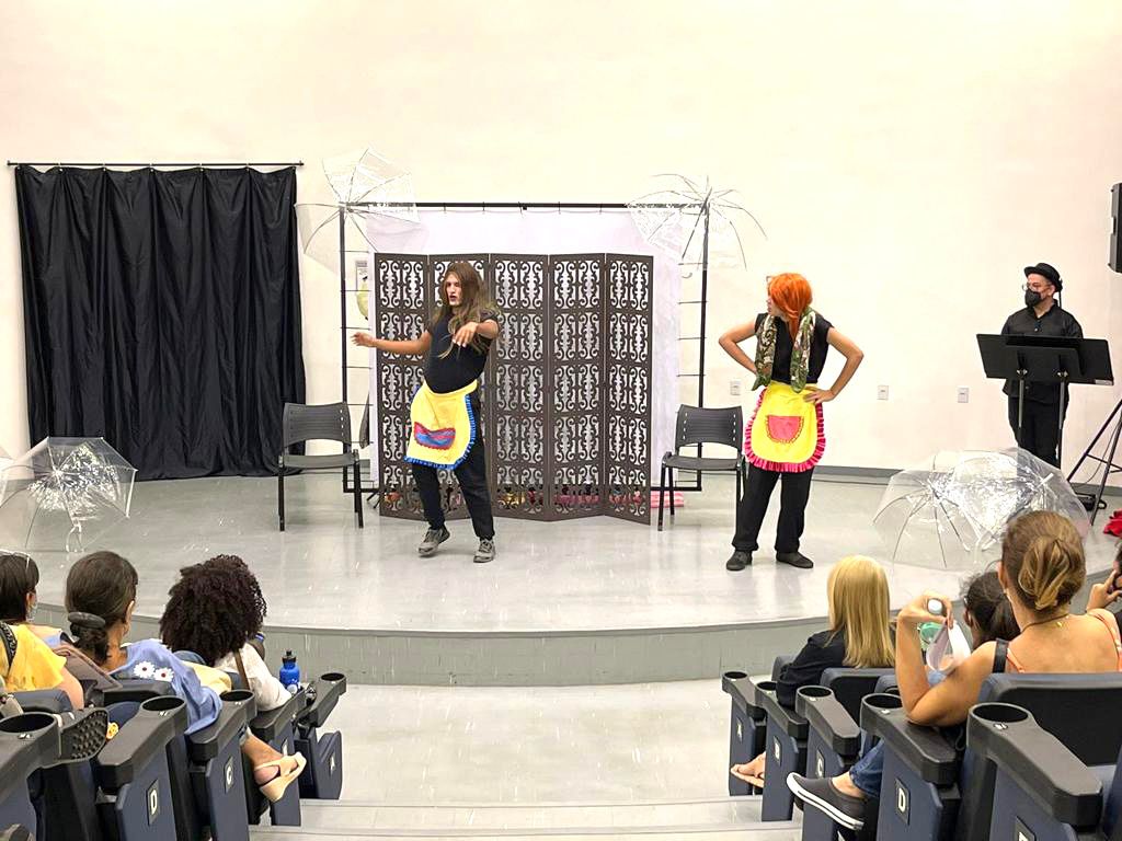 Prefeitura de Goiânia homenageia mães com espetáculo "Mãe é tudo igual, só muda o endereço", nesta sexta-feira (06/05) e sábado (07/05)