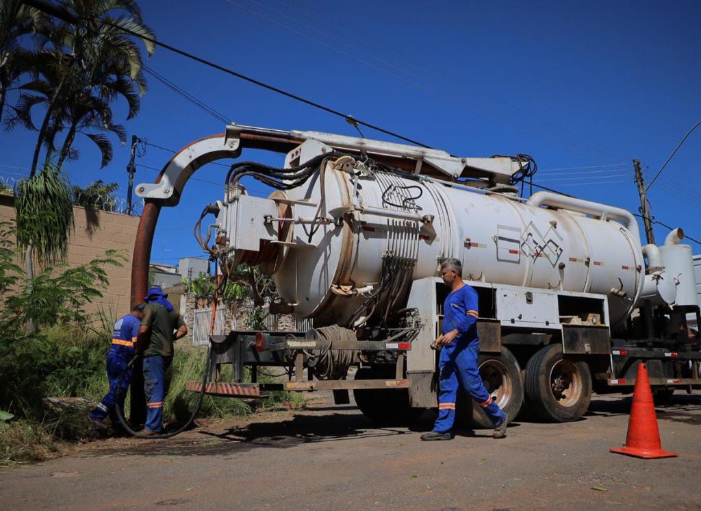 Em quatro meses, Prefeitura de Goiânia intensifica manutenção do sistema de drenagem, e retira mais de 1,2 mil toneladas de lixo das bocas de lobo