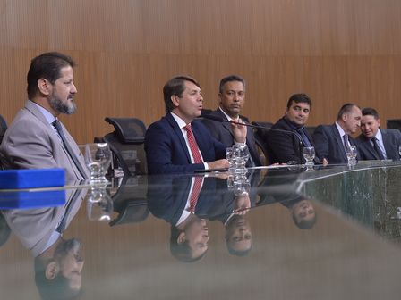 Em sessão nessa 2ª-feira, 9, membros de Consegs são homenageados por iniciativa do deputado Bruno Peixoto