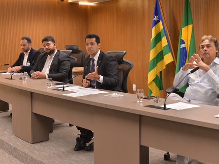 Thiago Albernaz promoveu audiência pública na manhã desta 3ª-feira, para debater relação de odontólogos com o Ipasgo