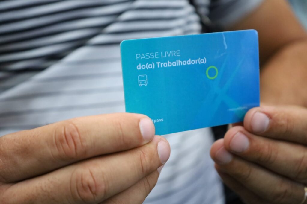 Prazo para adesão ao Passe Livre do Trabalhador é antecipado para esta quarta-feira (11/05)