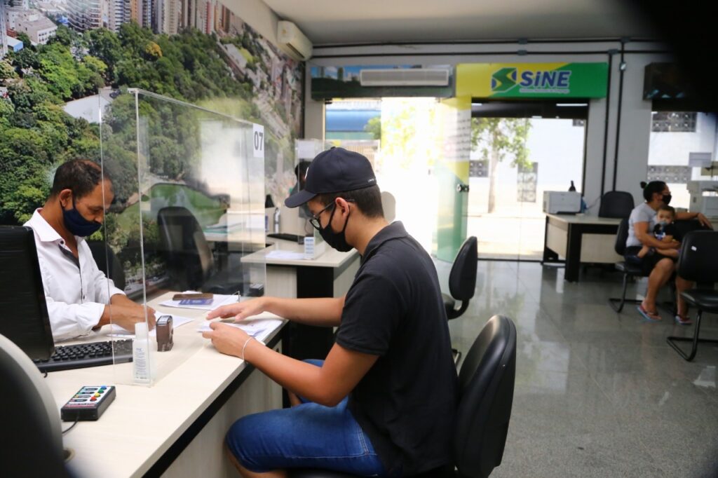 Sine Goiânia oferece 973 vagas de empregos, nesta terça-feira (10/05)