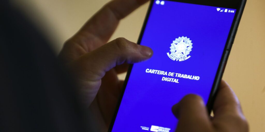 Taxa desemprego fica estável no primeiro trimestre, aponta IBGE