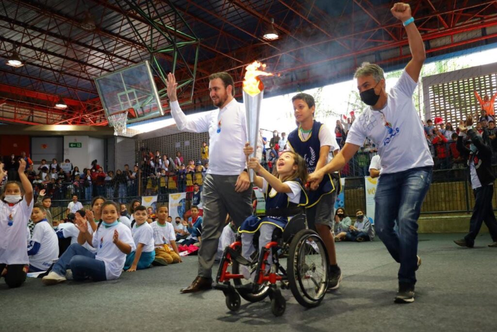 Rogério Cruz abre Jogos Educacionais 2022 da rede municipal de ensino, e destaca "trabalho para transformar Goiânia em capital do esporte"