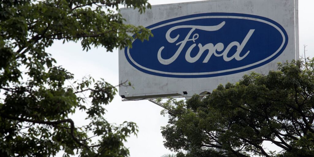 Ford anuncia venda da fábrica de Taubaté