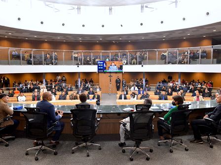 Por iniciativa de Bruno Peixoto, Alego realizou sessão, nesta sexta-feira, 20, em homenagem aos profissionais do esporte