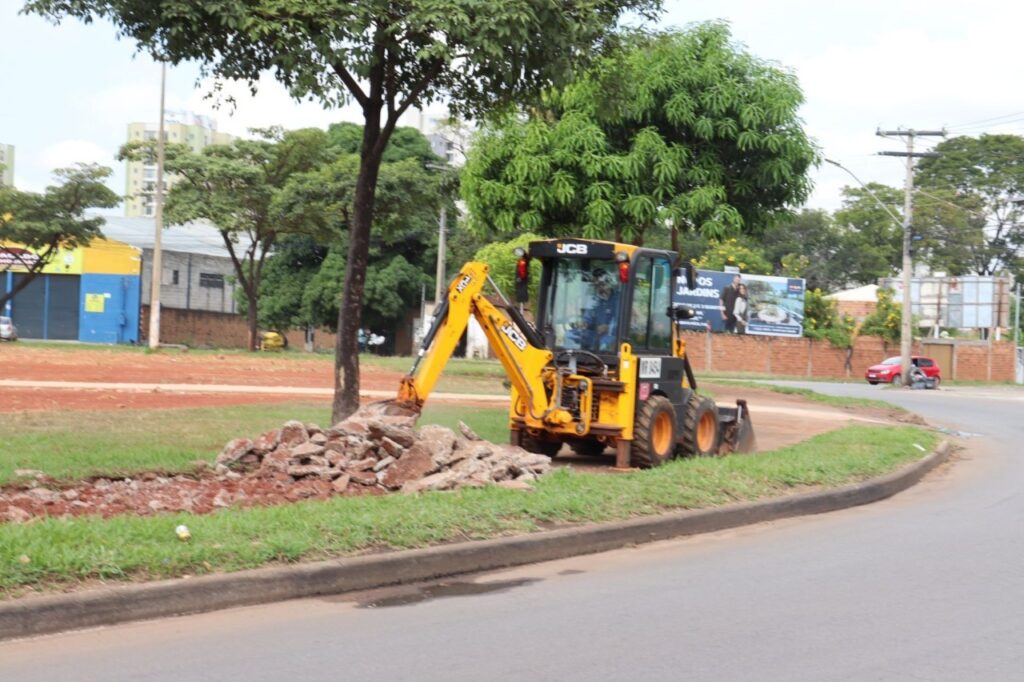 Prefeitura de Goiânia inicia construção de praça em área de 7 mil metros quadrados, no Bairro Goiá, Região Oeste da capital