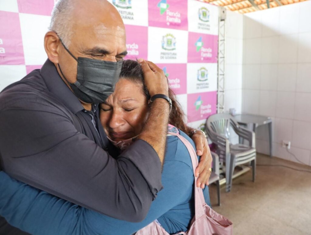 Em seis meses, Gestão Rogério Cruz investe mais de R$ 16 milhões no Renda Família + Mulher