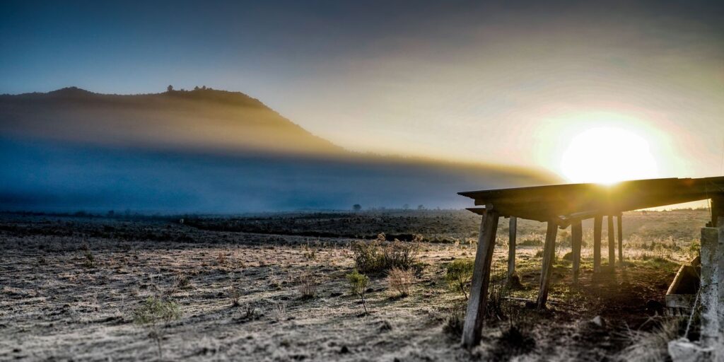 Domingo ainda registra temperaturas baixas, mas frio perde força