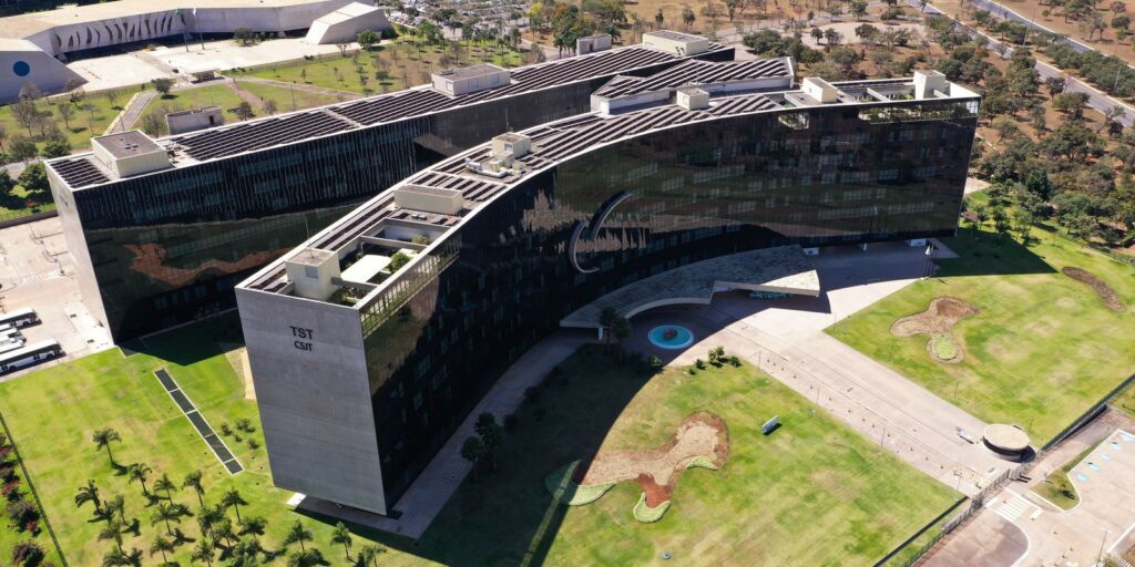 TST lança cartilha para ajudar trabalhadores e empresas na conciliação