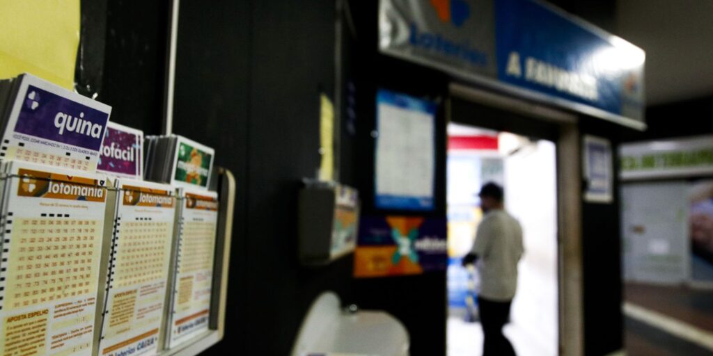 Mega-Sena acumula e próximo concurso deve pagar R$ 100 milhões