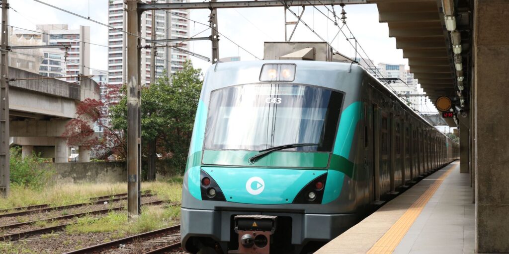 São Paulo: GT definirá estratégias para melhoria das linhas 8 e 9