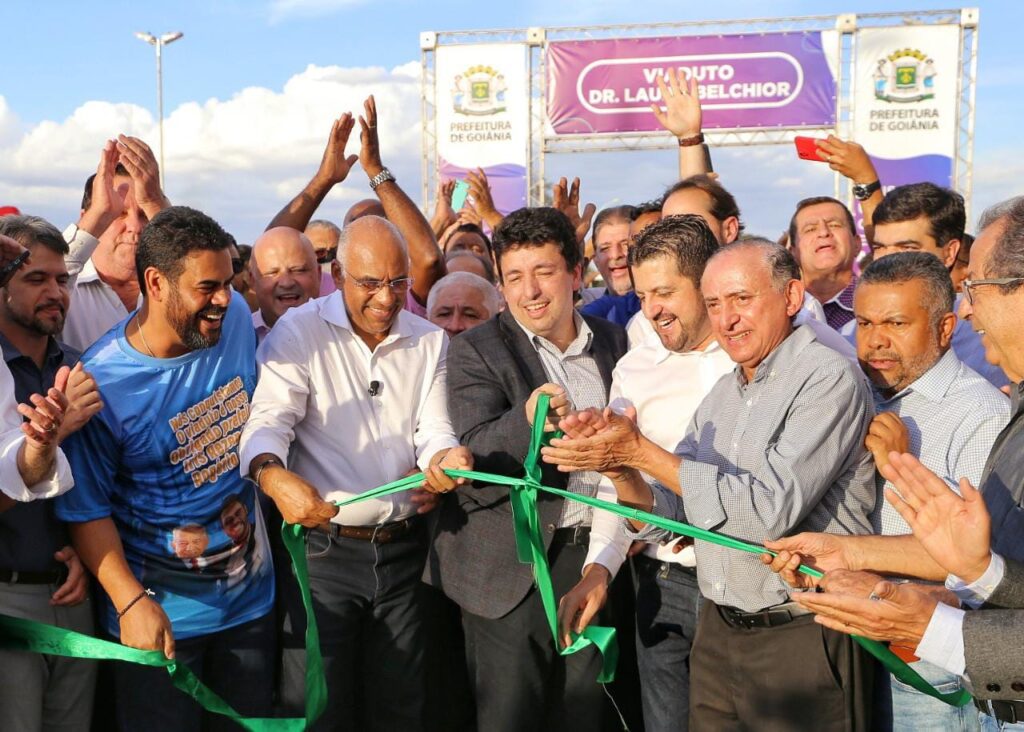 Rogério Cruz entrega Viaduto Lauro Belchior, que facilita conexão de mais de 30 bairros da Região Leste com Centro da capital, e destaca compromisso para "otimizar a mobilidade"