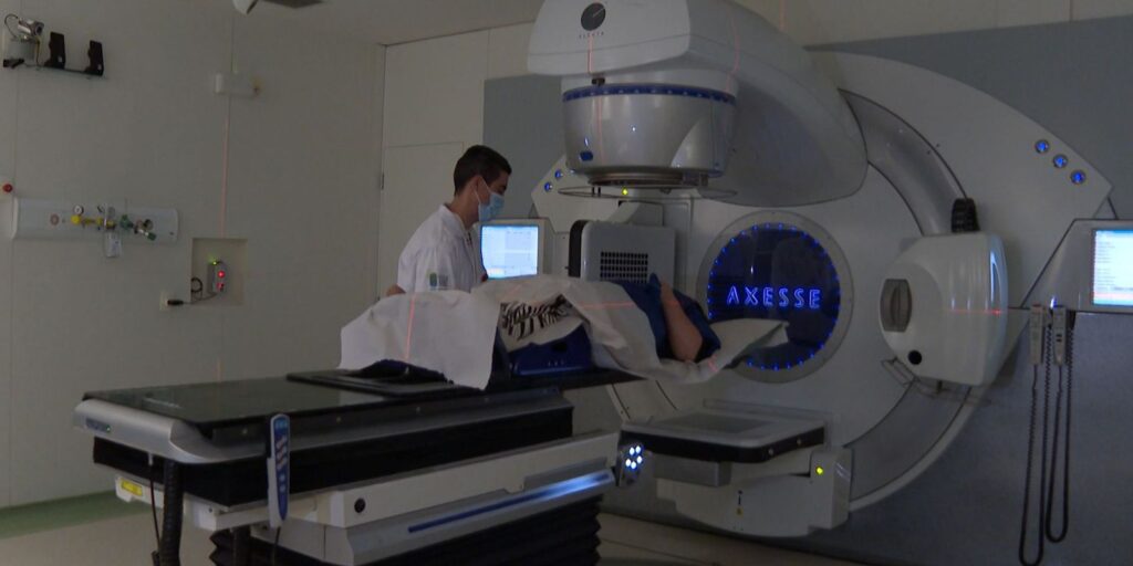 Caminhos da Reportagem mostra hospitais que atendem pelo SUS