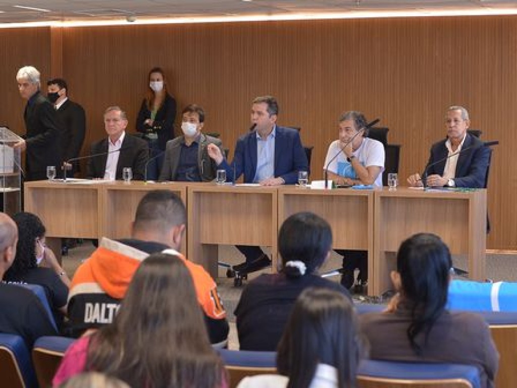 Audiência pública na Alego debate indenização para filhos de pessoas com hanseníase