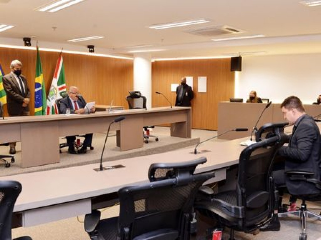 Reunião da CCJ nesta 3ª-feira