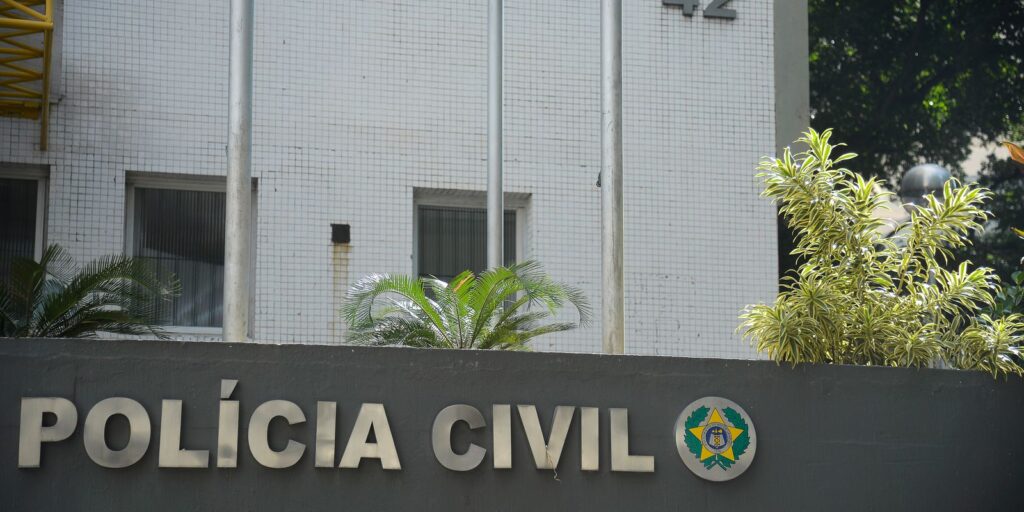 Polícia faz ação contra desvio de cargas no Rio