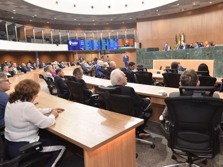 Legislativo goiano dá as boas-vindas a junho com a agenda cheia