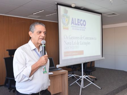 Curso para gestão e fiscalização de contratos tem inicio na manhã desta segunda-feira, 06