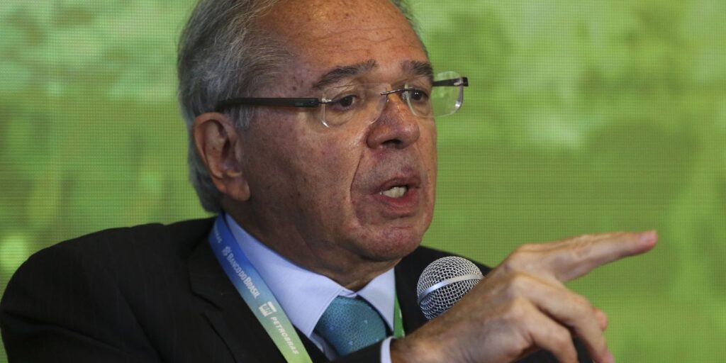 Ministro diz que governo está atuando para reduzir impostos e inflação