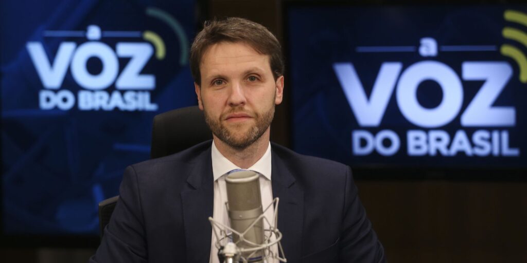 Governo pretende levar saneamento para 99% da população até 2033