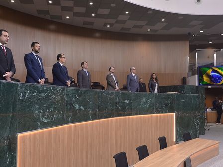 Bruno Peixoto homenageou profissionais de RH e logoterapia em sessão especial na noite dessa segunda-feira, 13