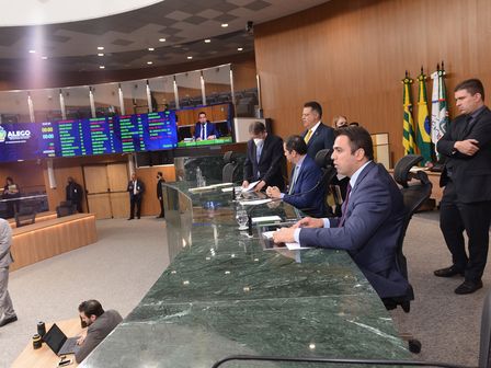 Projetos de deputados são aprovados na sessão desta 3ª feira, 14