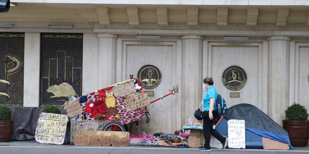 Polícia Civil investiga morte de homem em situação de rua em SP