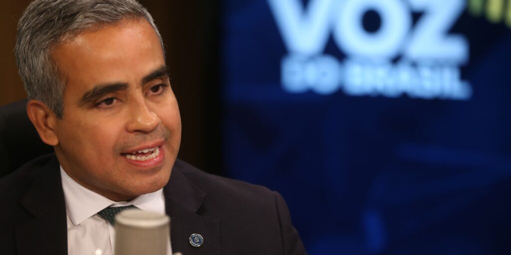 Ministro explica programa que incentiva a doação de alimentos 