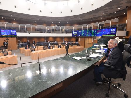 Projetos sobre reorganização judiciária do Estado são destaques