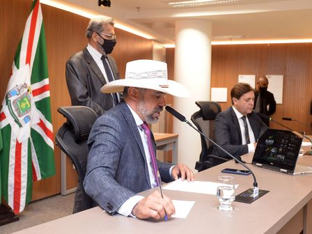 Comissão Mista aprova matéria do Governo que propõe mudanças na GoiasPrev e no RPPS e outros projetos