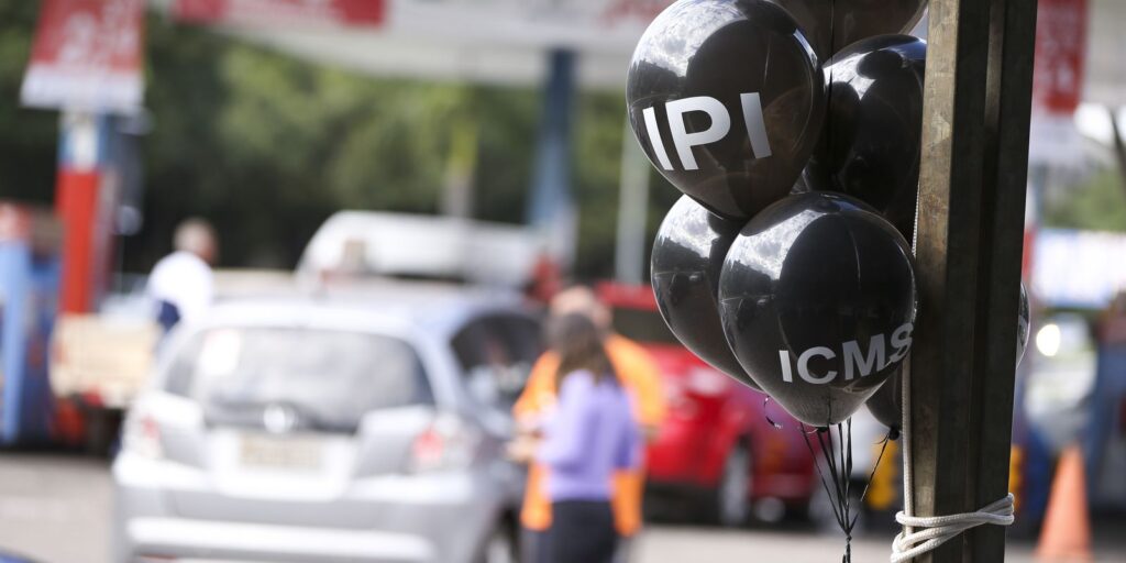 Arrecadação de tributos federais cresce 4,13% em maio