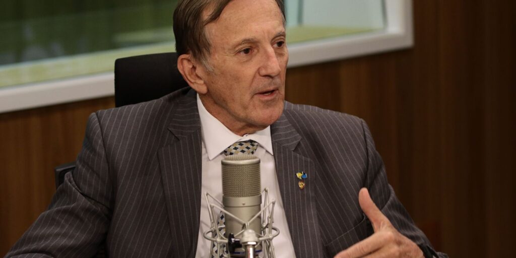 Presidente dos Correios fala sobre medidas de recuperação da empresa