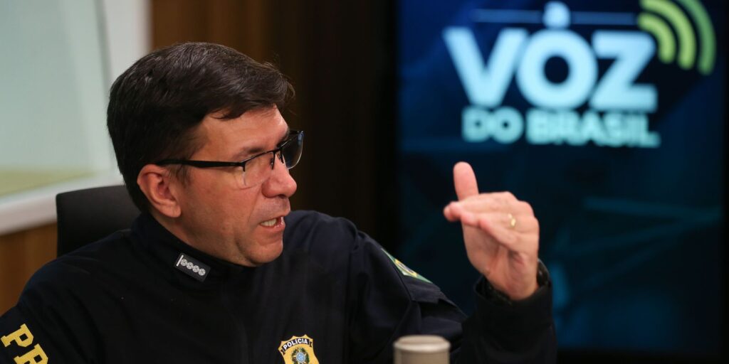 Coordenador da PRF fala sobre segurança no trânsito