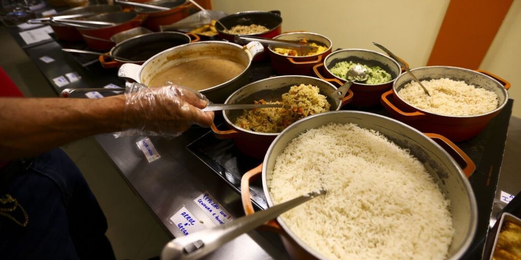 Procon-SP: self-service teve alta de 23% desde janeiro de 2020