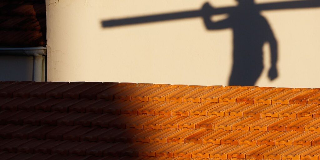 Confiança da construção recua 0,7 ponto em julho