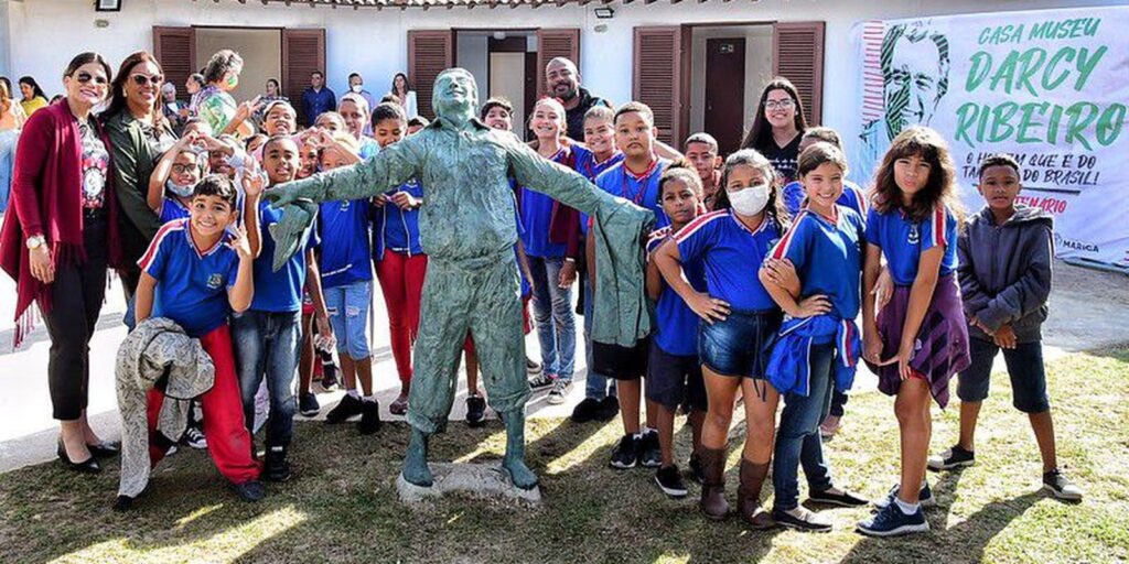 Residência de Darcy Ribeiro em Maricá será transformada em casa-museu