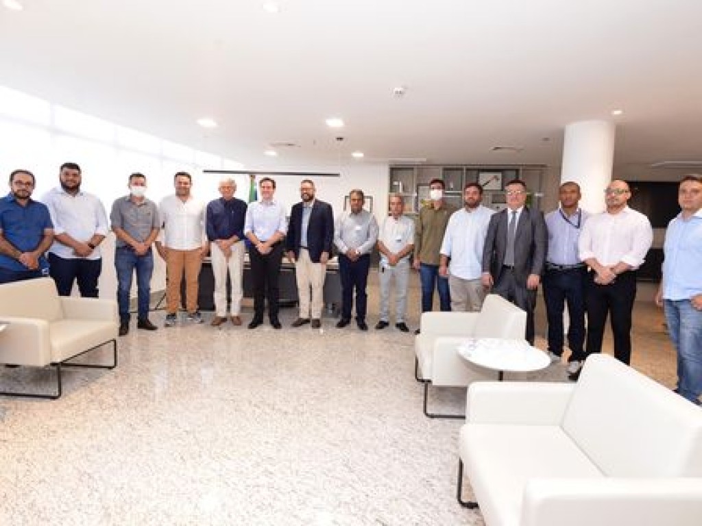 Virmondes Cruvinel e Lissauer Vieira promovem reunião para discutir criação de Cinturão do Níquel em Goiás