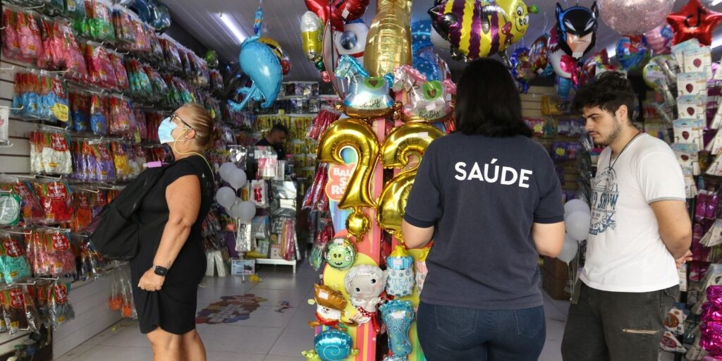 Atividade econômica cai 0,11% em maio, revela o Banco Central