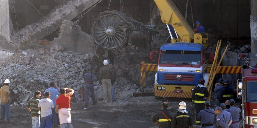 Acidente com avião da TAM completa 15 anos sem condenações