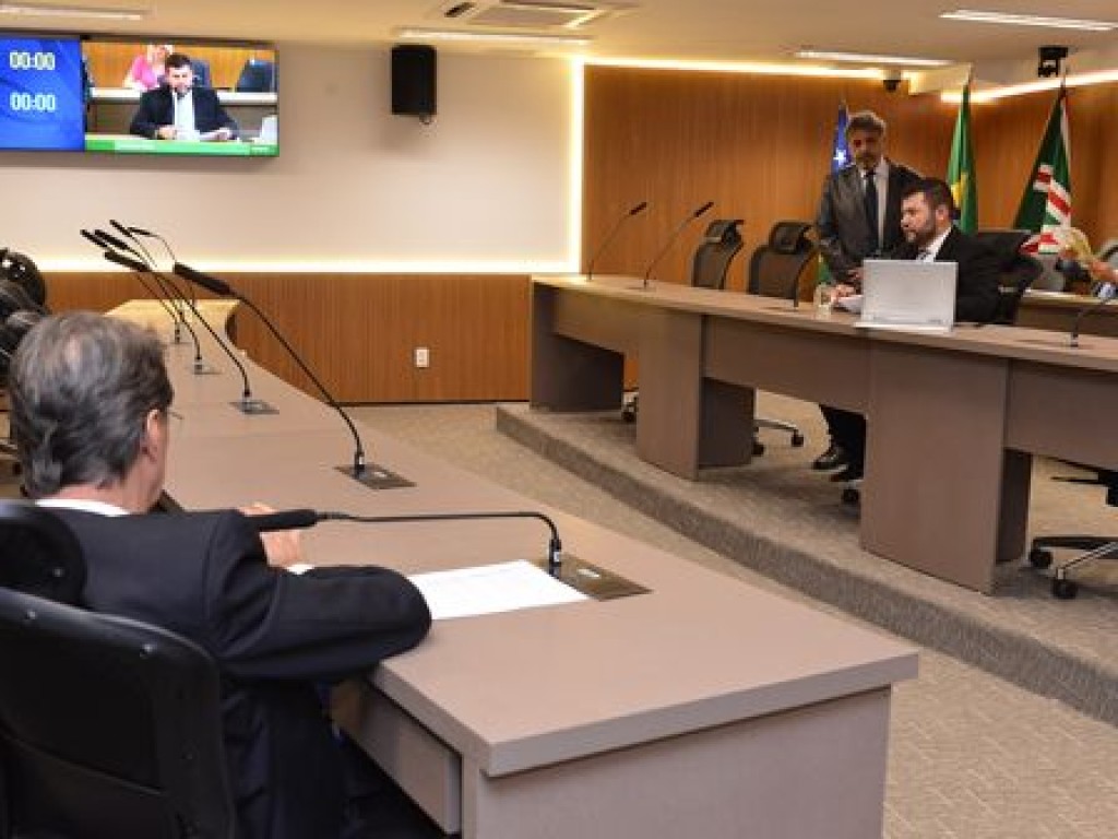 Com trabalhos comandados pelo deputado Amilton Filho, Comissão Mista aprova seis proposições