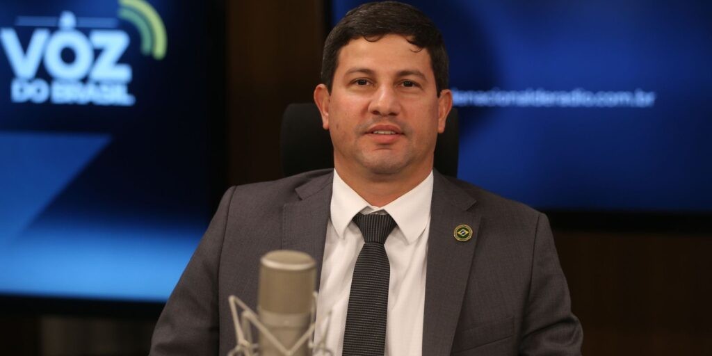 Turismo espera alta de 63% em empregos formais no segundo semestre